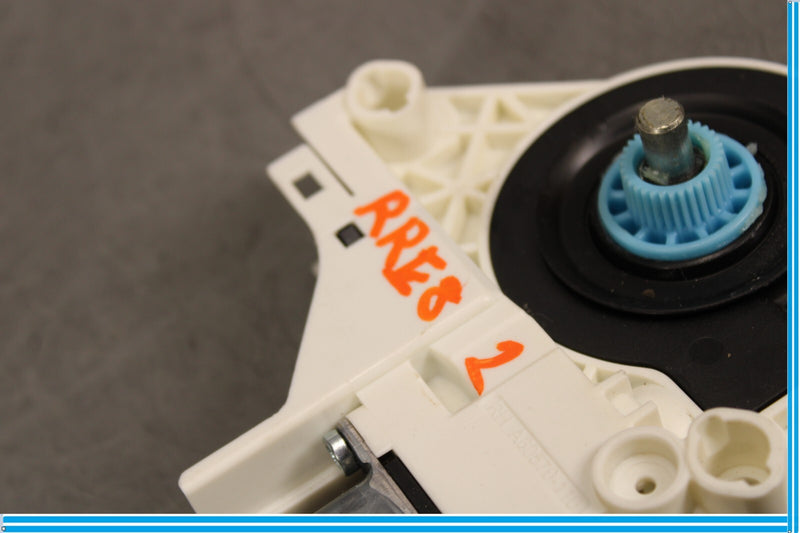 Load image into Gallery viewer, 11-16 Porsche Cayenne Rear Right Passenger Side Door Window Regulator Motor Oem