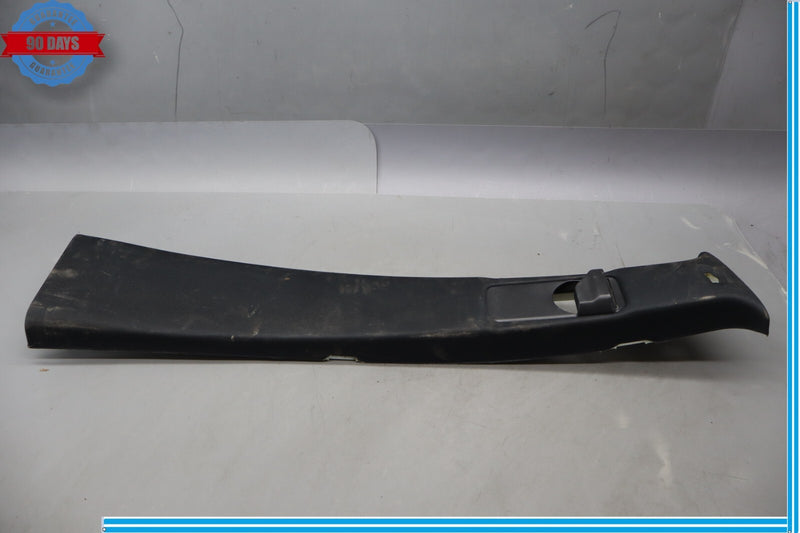 Load image into Gallery viewer, 06-11 Mercedes W164 ML450 Right Passenger Side B-Pillar Trim Cover Black Oem