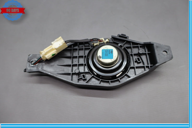 Load image into Gallery viewer, 11-16 Hyundai Equus Rear Back Glass Tweeter Speaker 96350-3N300 Oem
