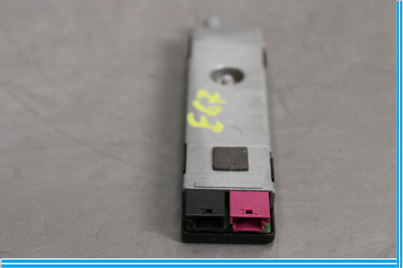 Load image into Gallery viewer, 10-14 Mercedes W207 E350 E550 Radio Antenna Amp Amplifier Module Unit Oem