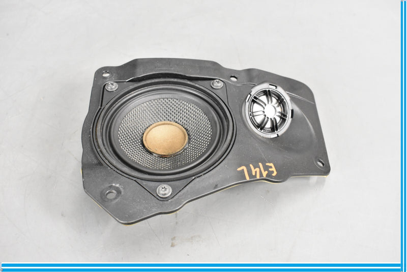 Load image into Gallery viewer, 09-15 BMW 750i 750Li Rear Left Side Deck Shelf Audio Speaker Oem