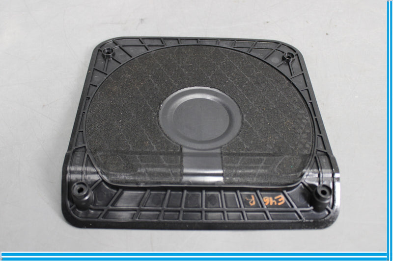 Load image into Gallery viewer, 12-18 BMW 320i 328i F30 Right Side Floor Woofer Audio Speaker Grille Cover Oem