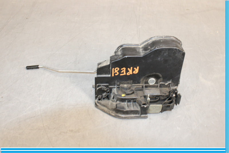 Load image into Gallery viewer, 07-10 BMW X5 E70 Rear Right Passenger Side Door Lock Latch Actuator Oem