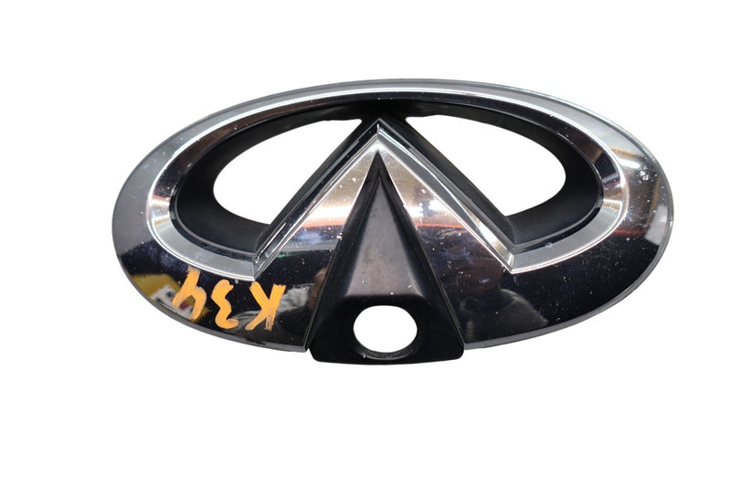 Load image into Gallery viewer, 08-15 Infiniti QX56 QX80 Front Bumper Grille Emblem W/o Camera Oem