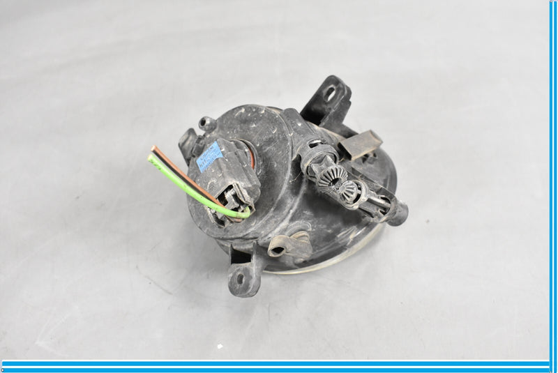 Load image into Gallery viewer, 09-12 Audi A4 Front Left Driver Side Foglight Fog Light Lamp Oem