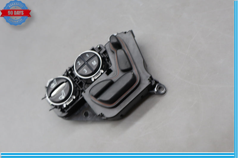 Load image into Gallery viewer, 03-08 Mercedes R230 SL500 SL600 Right Passenger Seat Switch Control Module Oem