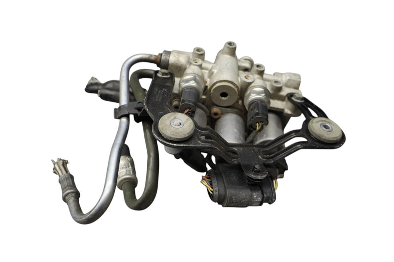Load image into Gallery viewer, 10-16 Porsche Cayenne Panamera Rear Sway Bar Control Valve Block 97061289800 OEM
