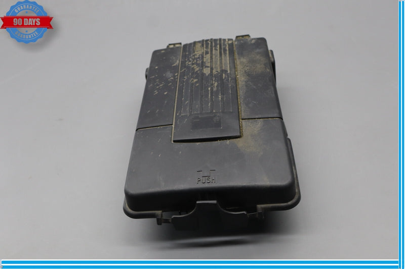 Load image into Gallery viewer, 06-18 Audi A3 A3 Quattro Battery Tray Box Upper Cover Lid Black 3C0915443 Oem