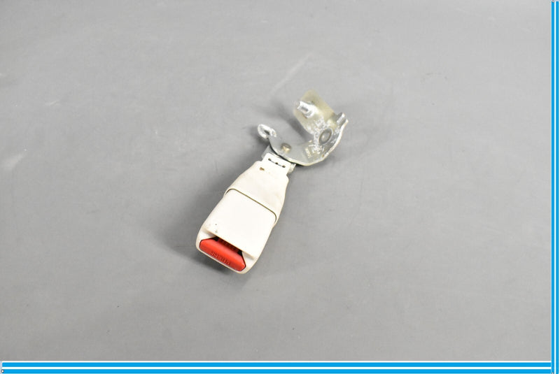 Load image into Gallery viewer, 07-12 Lexus LS460 Rear Center Seat Belt Buckle 73380-50250 Oem