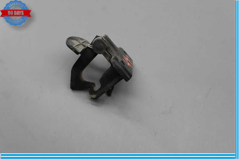 Load image into Gallery viewer, 06-11 Mercedes W164 ML550 GL550 Safety Hood Catch Lock Latch Release Oem