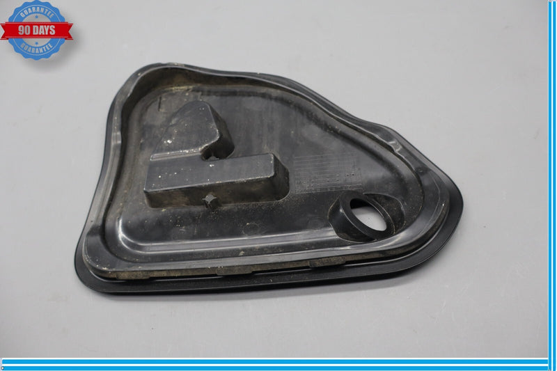 Load image into Gallery viewer, 12-18 Audi A7 A7 Quattro Rear Right Passenger Side Inner Door Panel Cover Oem