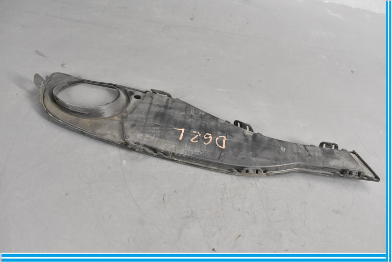 Load image into Gallery viewer, 12-15 BMW 320i 328i F30 Front Left Driver Side Bumper Fog light Grille Cover Oem