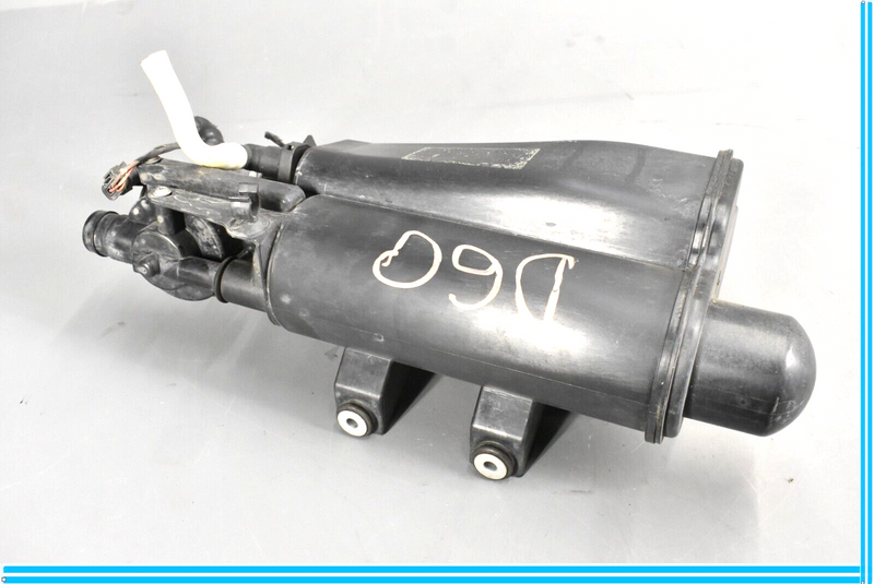 Load image into Gallery viewer, 12-16 BMW 320i 328i 335i F30 Fuel Vapor Evaporator Charcoal Canister 7271029 Oem