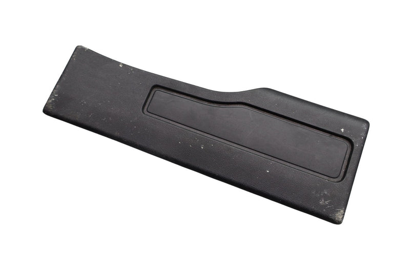 Load image into Gallery viewer, 12-19 Range Rover Evoque L538 4DR Rear Right Door Scuff Plate Panel Cover Oem