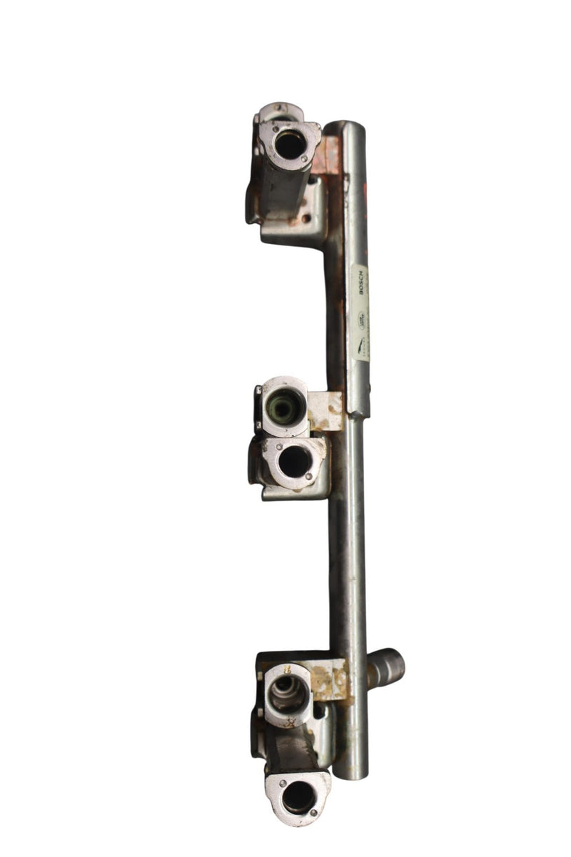 Load image into Gallery viewer, 13-21 Jaguar X152 F-Type XE XF 3.0L Left Side Engine Fuel Injection Rail Oem
