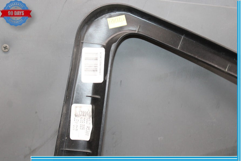 Load image into Gallery viewer, 06-11 Mercedes W164 ML500 GL350 ML63 AMG Front Right Door Window Frame Trim Oem