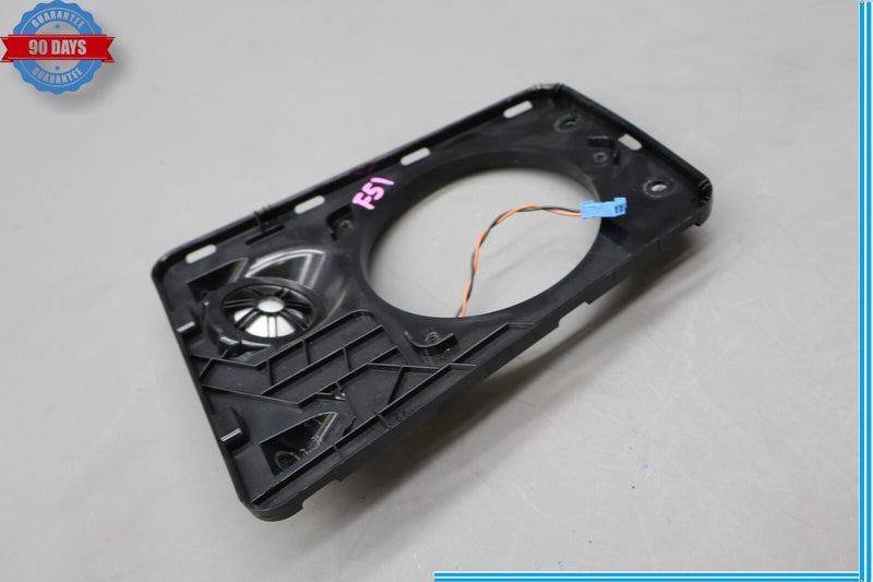 Load image into Gallery viewer, 09-15 BMW 750Li xDrive Dashboard Dash Top HIFI Tweeter Housing W/ Speaker Oem
