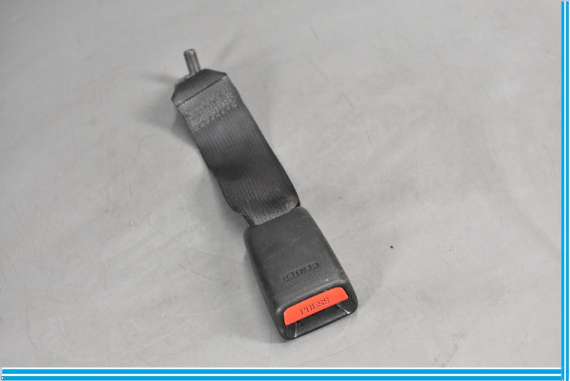Load image into Gallery viewer, 07-12 Lexus LS460 Rear Center Seatbelt Seat Belt Buckle Oem