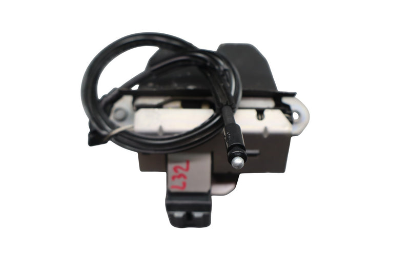 Load image into Gallery viewer, 12-19 LR Range Rover Evoque L538 Rear Trunk Lid Lock Latch Actuator Oem