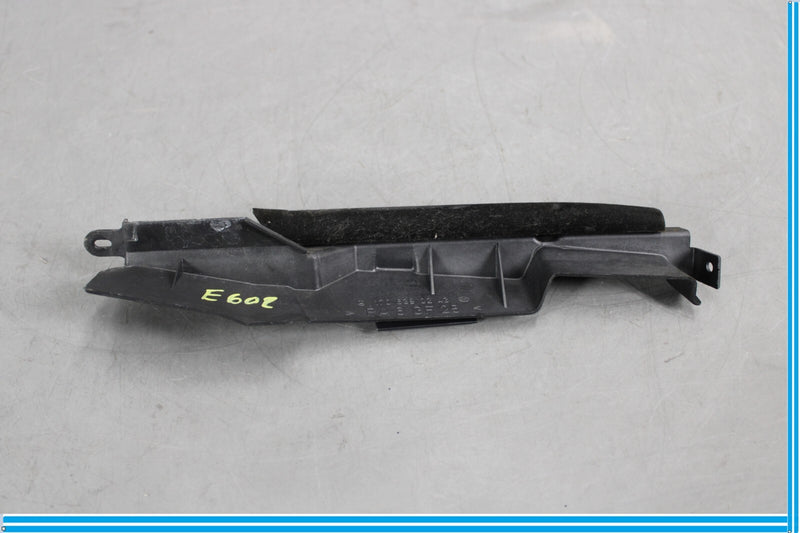 Load image into Gallery viewer, 97-04 Mercedes R170 SLK230 SLK320 Rear Right Quarter Glass Support Brace Oem