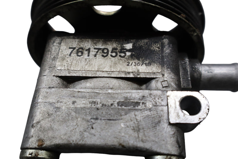 Load image into Gallery viewer, 14-22 Maserati Ghibli M157 Quattroporte M156 Power Steering Pump W/ Pulley Oem