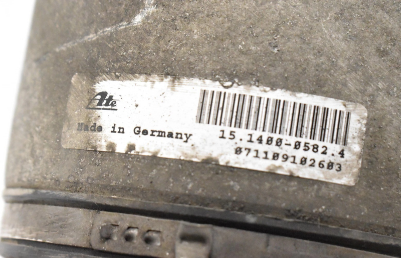 Load image into Gallery viewer, 08-10 Porsche Cayenne 957 Rear Right Shock Absorber Air Airmatic Strut Oem