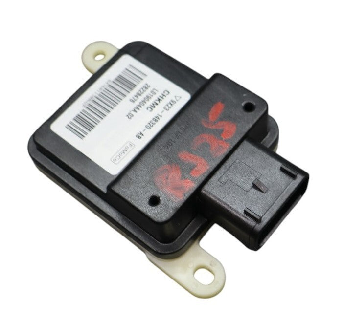 Load image into Gallery viewer, 09-15 Jaguar XF XFR X250 Front Right Passenger Side Occupancy Module Sensor Oem
