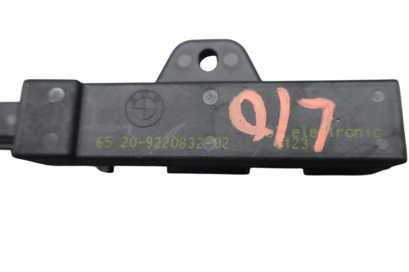 Load image into Gallery viewer, 09-19 BMW 328i 740i 750i Engine Keyless Access Entry Antenna Module Unit OEM