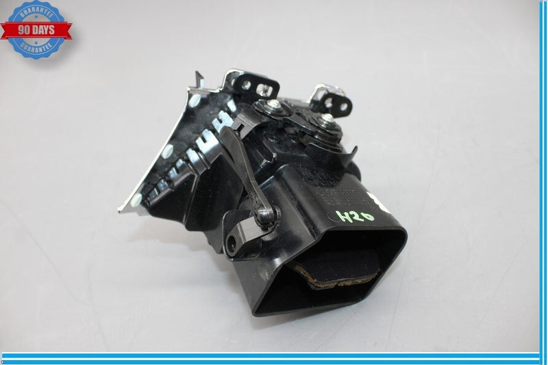 Load image into Gallery viewer, 12-16 Tesla Model S Left Driver Side Dashboard Air Vent Grill 600762900C Oem