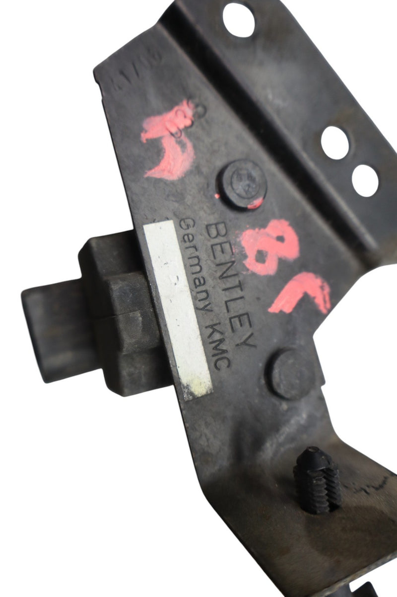 Load image into Gallery viewer, 06-12 Bentley Continental Diesel Vacuum Pressure Solenoid Valve Oem