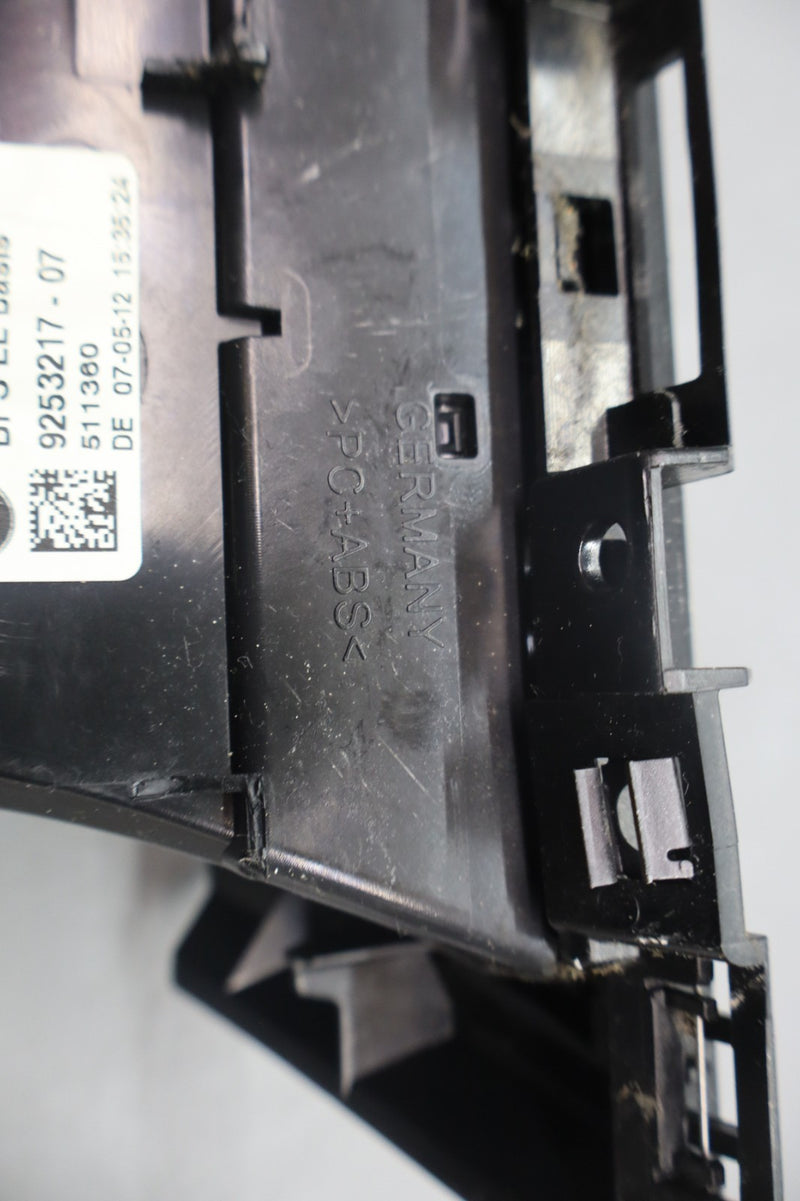 Load image into Gallery viewer, 12-18 BMW F30 320i 328i 428i Front Right Side Dash HVAC AC Air Vent Oem