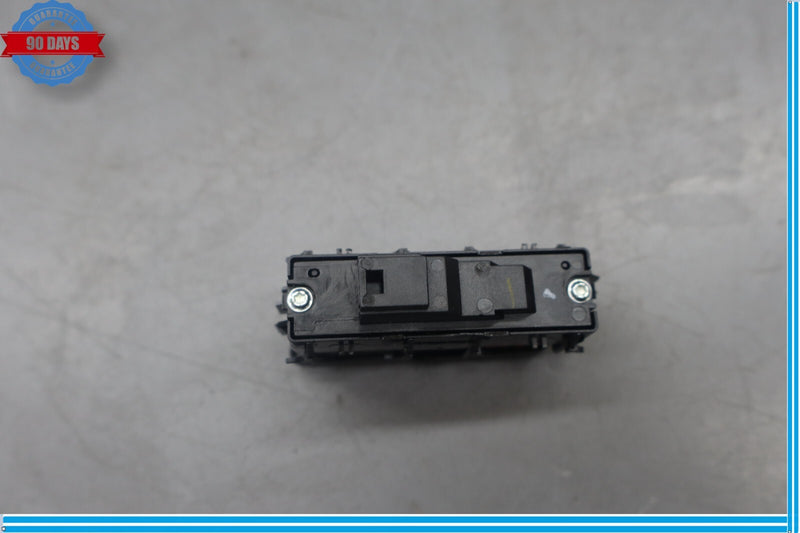 Load image into Gallery viewer, 05-20 Mercedes R172 SLK250 SLK350 Front Right Side Central Locking Switch Oem