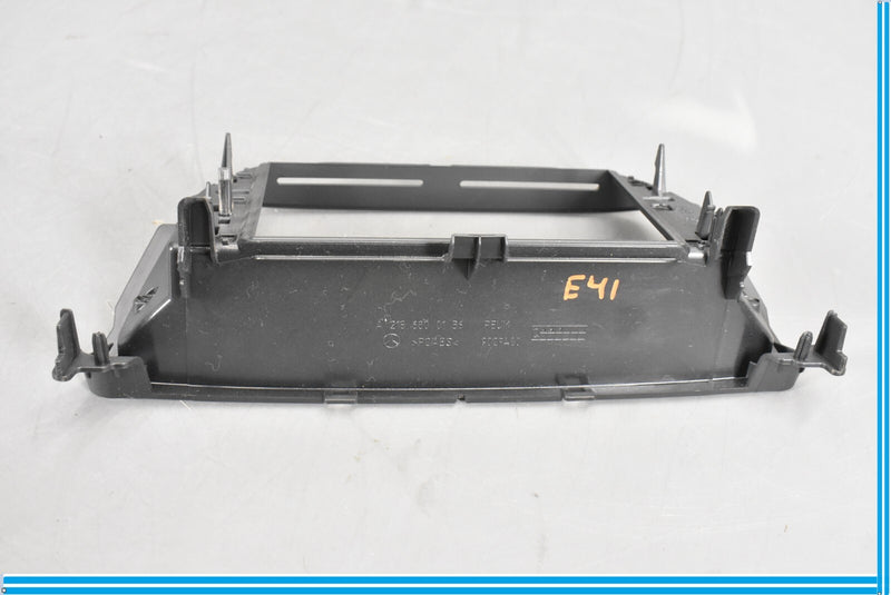 Load image into Gallery viewer, 12-18 Mercedes CLS550 W218 Dashboard Display Screen Trim Bezel Cover Oem