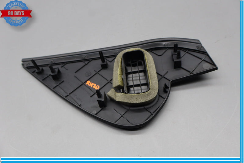 Load image into Gallery viewer, 14-22 Maserati Quattroporte Front Right Side Dash End Vent Cover Trim Oem