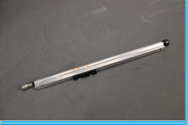 Load image into Gallery viewer, 04-10 BMW 645Ci 650i Right Side Convertible Top Rear Deck Hydraulic Cylinder Oem
