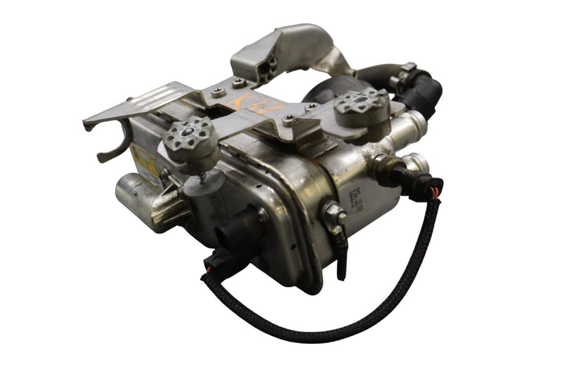 Load image into Gallery viewer, 14-21 BMW i3 I01 Hybrid Electric Flow Coolant Heater Control Unit 9335239 Oem