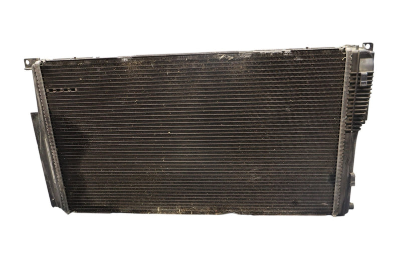 Load image into Gallery viewer, 12-16 BMW 328i F30 2.0L N26 Front Engine Coolant Cooling Radiator 7618808 Oem