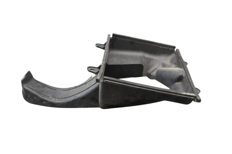 Load image into Gallery viewer, 14-20 Maserati Ghibli Engine Right Side Radiator Intercooler Air Duct Shroud OEM