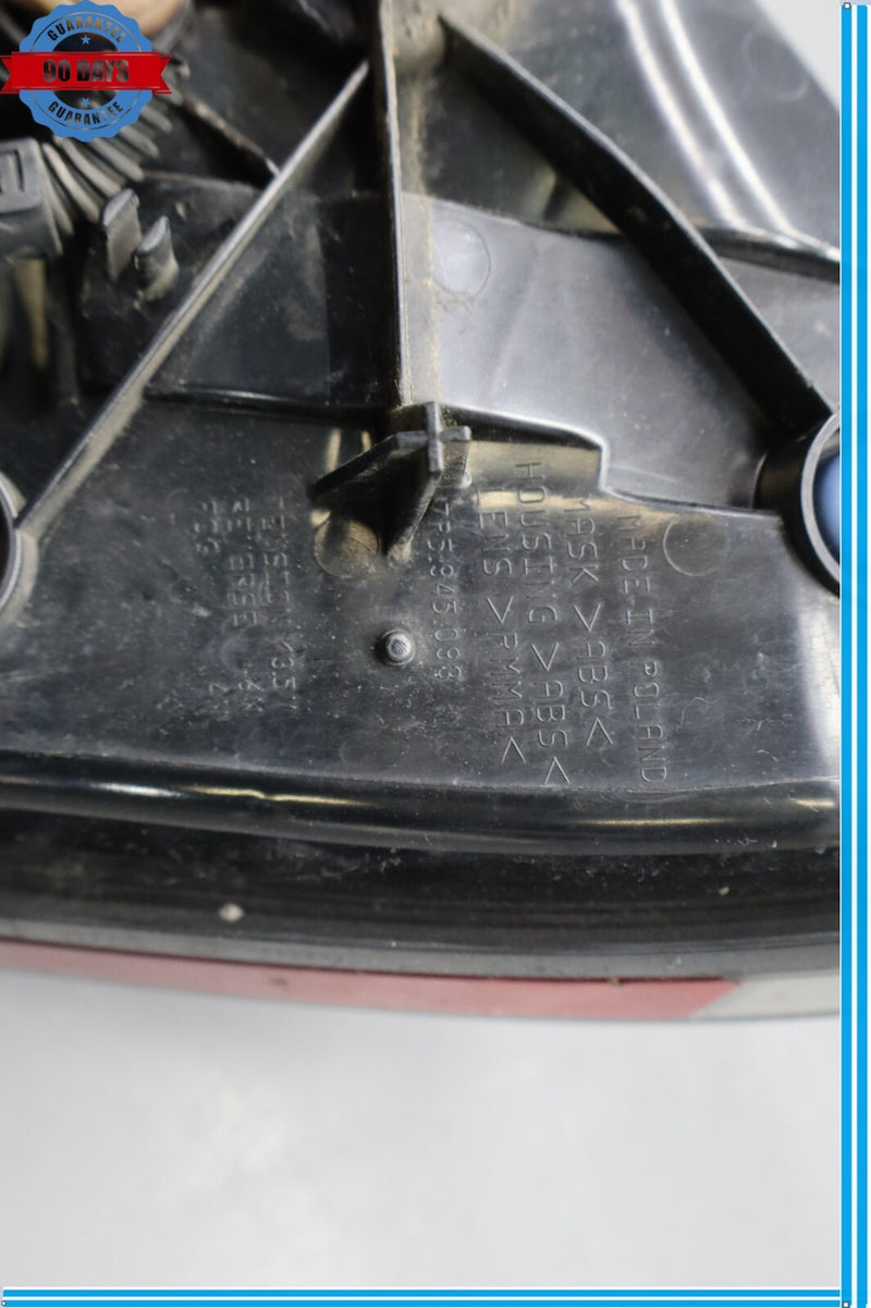 Load image into Gallery viewer, 11-14 Porsche Cayenne 958 S Rear Left Side Inner Tail Light Lamp 7P5945093N Oem