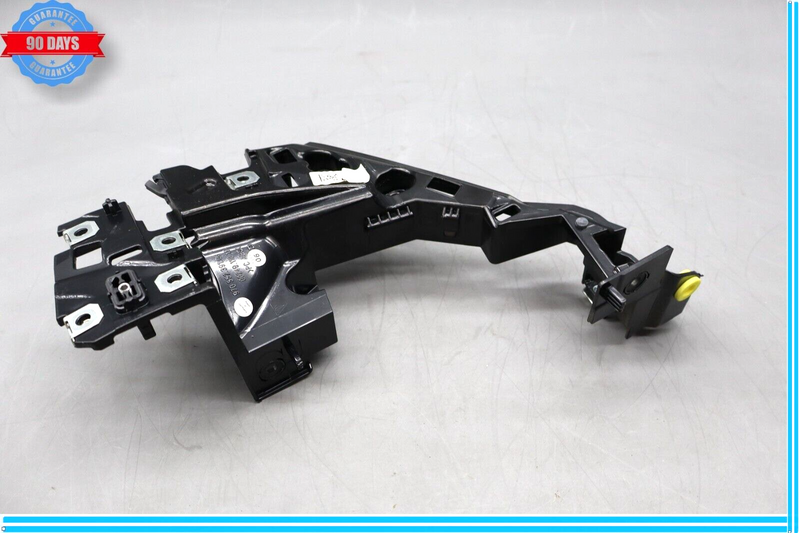 Load image into Gallery viewer, 10-16 Porsche Panamera Front Left Driver Side Dashboard Support Bracket Oem