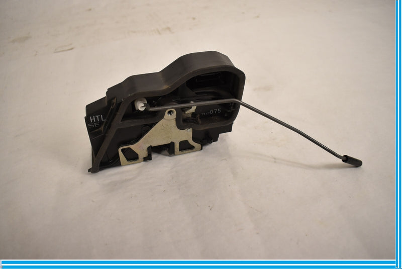 Load image into Gallery viewer, 07-13 BMW X5 E70 Front Right Passenger Door Lock Latch Actuator Oem