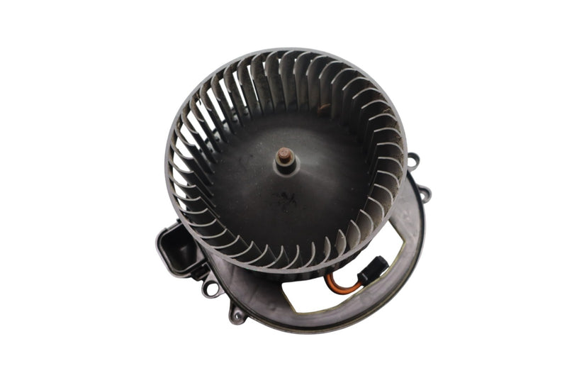 Load image into Gallery viewer, 12-18 BMW 320i 328i F30 AC Air Conditioner Heater Blower Motor Fan Black Oem