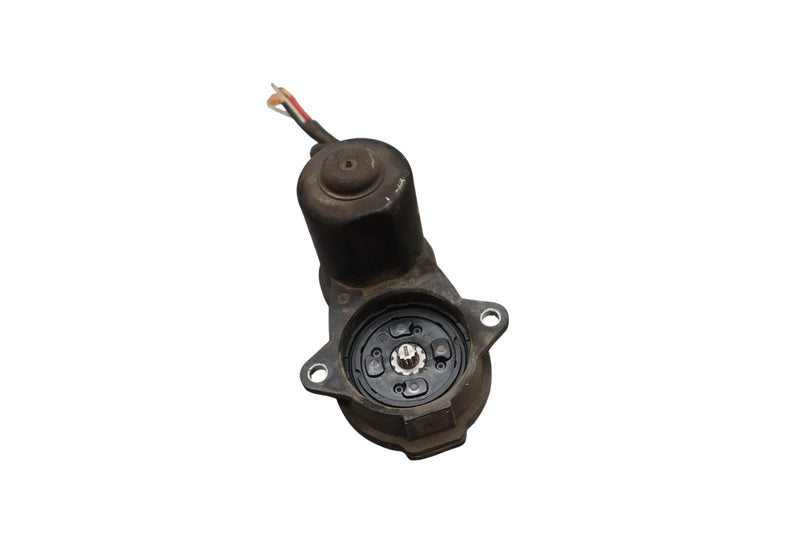 Load image into Gallery viewer, 12-15 LR Range Rover Evoque Left Side Electronic Parking Brake Actuator Oem