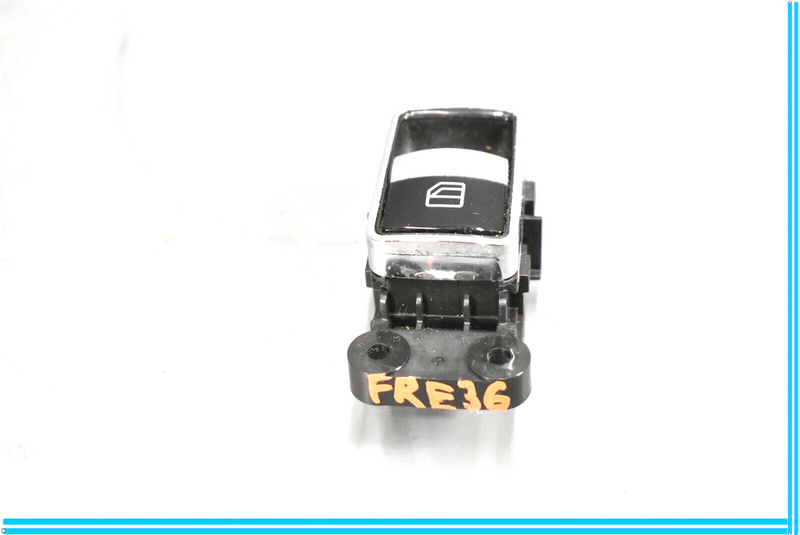 Load image into Gallery viewer, 07-13 Mercedes S550 W216 Front Right Passenger Door Window Switch Button Oem