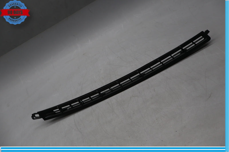 Load image into Gallery viewer, 10-16 Porsche Panamera Right Dash Defrost Vent Grill Grille Trim Panel Oem