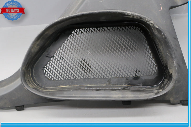 Load image into Gallery viewer, 12-19 Mercedes W166 GL550 Front Right Side Air Intake Inlet Duct Cowl Trim Oem