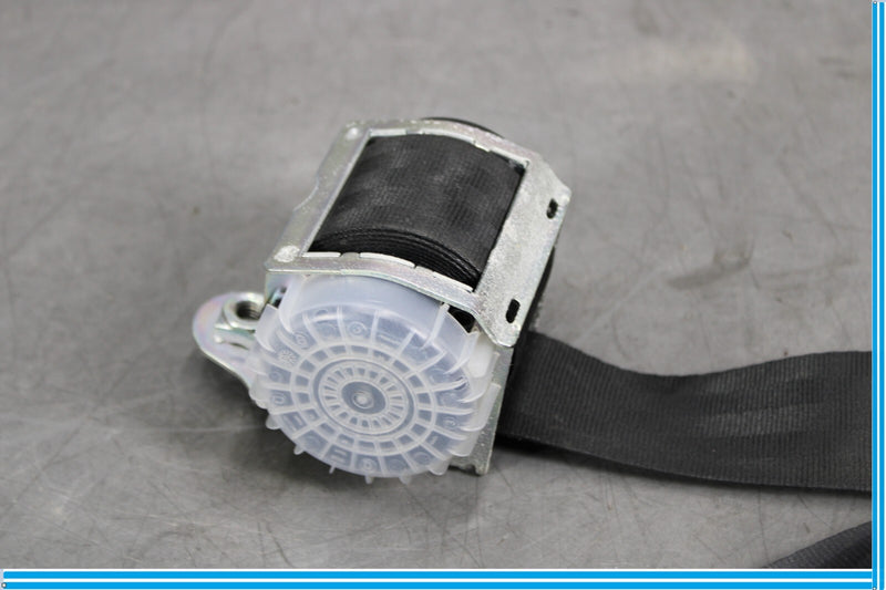 Load image into Gallery viewer, 10-13 Land Rover Range Rover Sport Front Right Side Seatbelt Retractor Oem