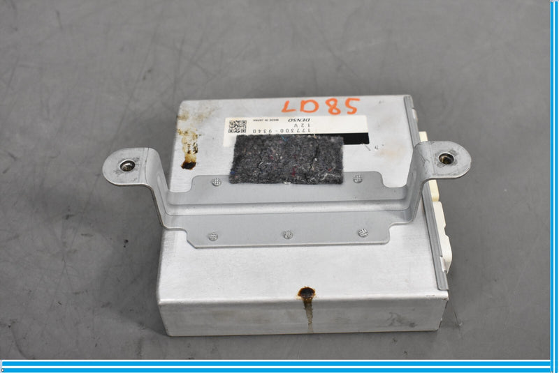 Load image into Gallery viewer, 07-12 Lexus LS460 XF40 Front Left Seat Climate Control Module 8586150201 Oem