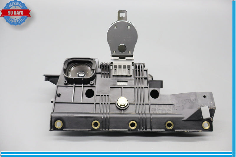 Load image into Gallery viewer, 03-08 Mercedes R230 SL500 Rear Left Side Speaker Luggage Seatbelt Retractor Oem