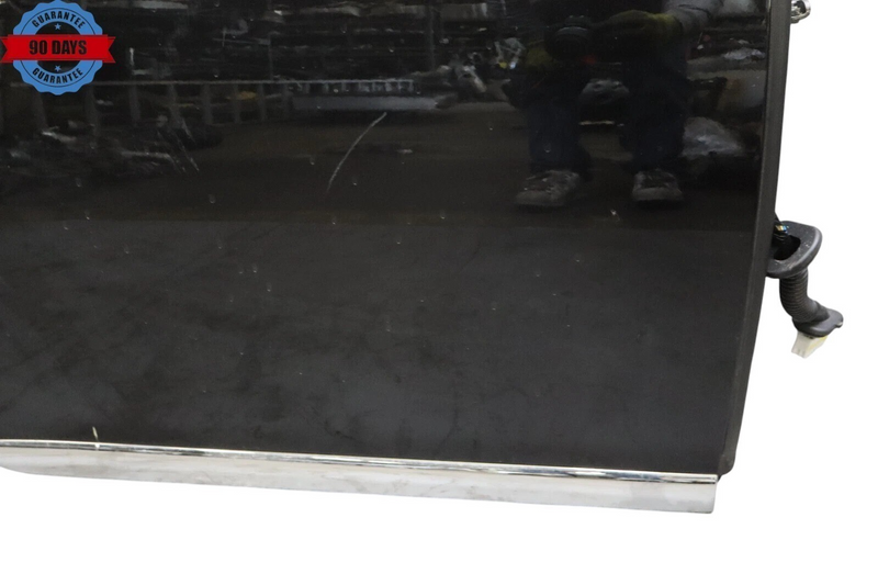 Load image into Gallery viewer, 11-16 Hyundai Equus Rear Right Passenger Side Door Shell Panel 77004-3N000 Oem
